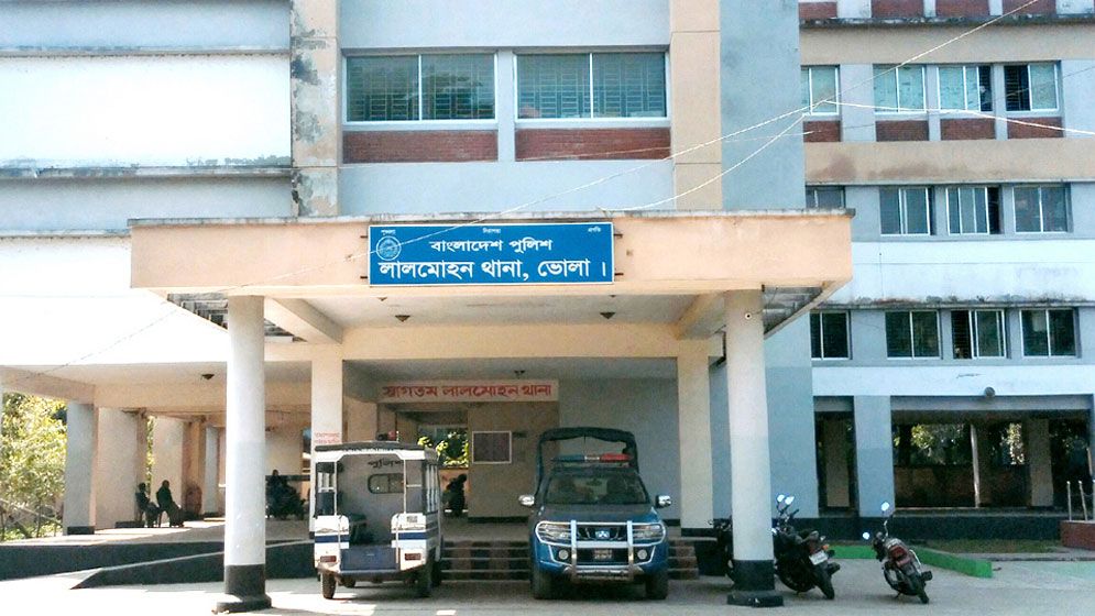 টমটমের চাপায় ৭ বছরের শিশুর মৃত্যু