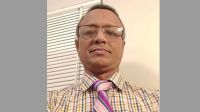 তিন দিনের ছুটি নিয়ে ৪ বছর ধরে যুক্তরাষ্ট্রে সরকারি স্কুলের প্রধান শিক্ষক