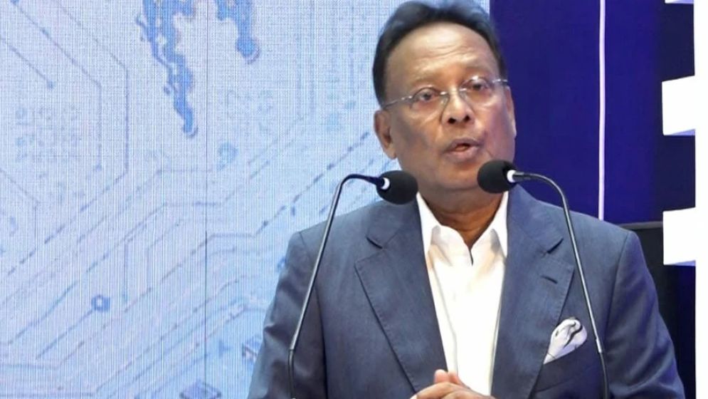 ‘শহর থেকে গ্রামে নিরবচ্ছিন্ন টেলিযোগাযোগ সেবা পৌঁছে দিতে হবে’