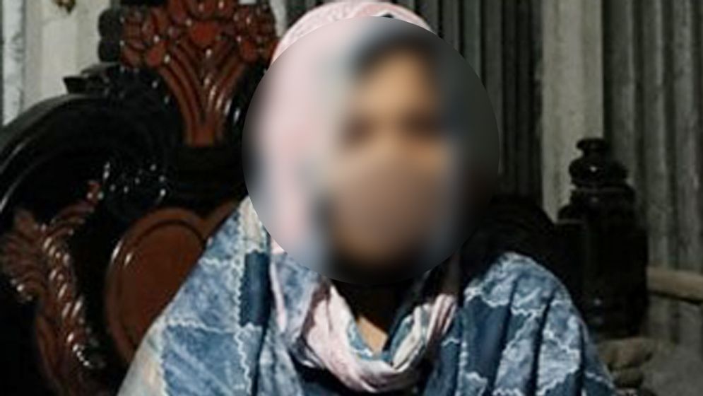 বিয়ের কথা বলে বাড়িতে ডেকে প্রেমিক পলাতক, ৩ দিন ধরে প্রেমিকার অনশন
