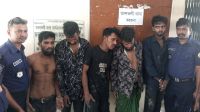 তালতলীতে বিএনপির পালটাপালটি সভা ঘিরে উত্তেজনা, অস্ত্রসহ আটক ৫