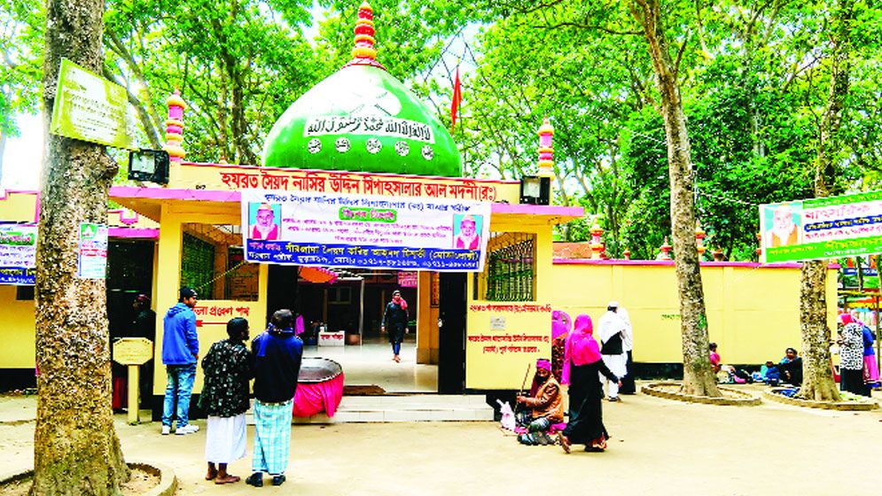 আধ্যাত্মিক ঐতিহ্যের গ্রাম মুড়ারবন্দ
