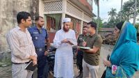 বাঘায় বেশি দামে সার বিক্রির অভিযোগে ২ ডিলারকে জরিমানা