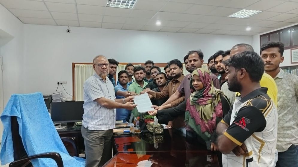 রাকসুর টাকা উত্তোলনের তদন্তসহ ৭ দাবি ছাত্রদলের