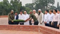 জাতীয় স্মৃতিসৌধে শ্রদ্ধা জানালেন নবনিযুক্ত মন্ত্রী-প্রতিমন্ত্রীরা