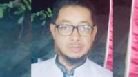 নারীর সঙ্গে আপত্তিকর অবস্থায় ধরা প্রধান শিক্ষক