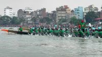 ঢাকার ৪১৬ বছরপূর্তিতে বুড়িগঙ্গায় নৌকাবাইচ