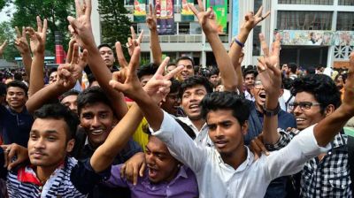 এসএসসির খাতা মূল্যায়নে এত আবেদন কেন?