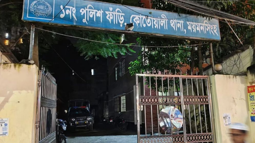 এক ফাঁড়ি থেকে একসঙ্গে ২৭ পুলিশকে প্রত্যাহার, নেপথ্যে যে কারণ