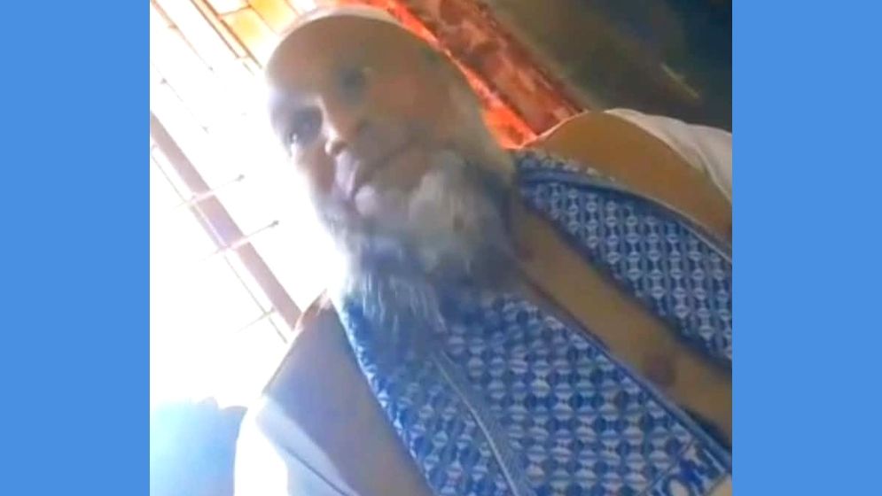 ঘুস নেওয়ার ভিডিও ভাইরাল, প্রধান শিক্ষক বললেন ‘গোপনে ধারণ, নিন্দা জানাই’
