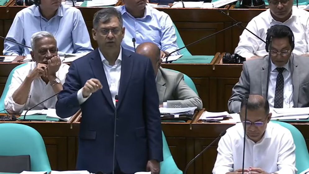 রাষ্ট্রপতিকে চিঠি দেওয়ার এখতিয়ার বিরোধীদলীয় নেতার নেই: স্বরাষ্ট্রমন্ত্রী