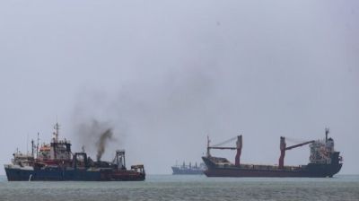 হরমুজ প্রণালিতে কুয়েতের তেলবাহী ট্যাংকারে হামলা