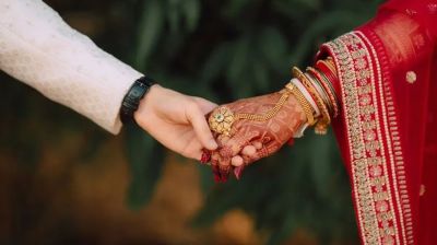 বিয়ে করার সঠিক বয়স কোনটি? যা বলছে গবেষণা