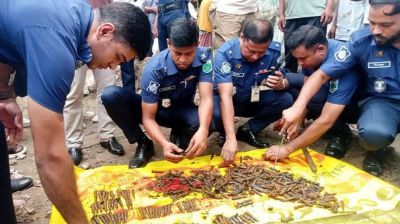ড্রেন খননের সময় ৩৩৪ রাউন্ড গুলি উদ্ধার