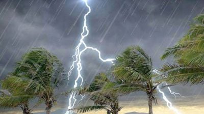 ৮ অঞ্চলে বজ্রসহ বৃষ্টির আভাস