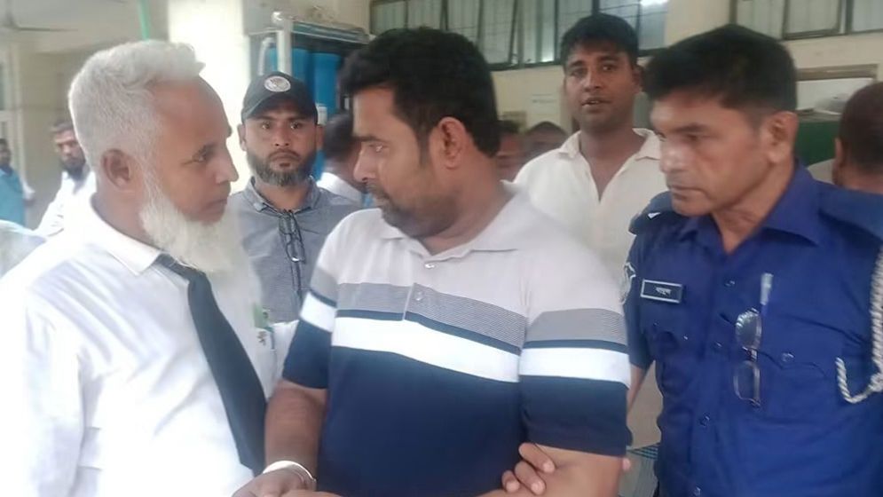 জামিন নিতে গিয়ে কারাগারে নিষিদ্ধ ছাত্রলীগ নেতা