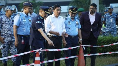 তৃতীয় টার্মিনালে দুর্ঘটনাস্থল পরিদর্শনে মন্ত্রী