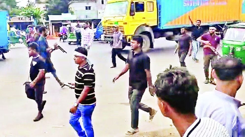পটুয়াখালীসহ ৫ জেলায় সংঘর্ষ, আহত শতাধিক