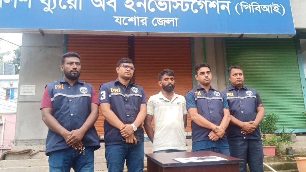 যশোরে স্বর্ণ ব্যবসায়ী হত্যা, প্রধান আসামি টুটুলের দায় স্বীকার