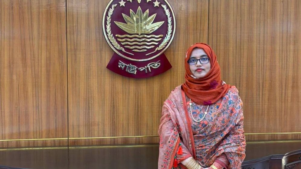 সংরক্ষিত আসনের এমপিকে এলাকায় ঢুকতে না দেওয়ার হুমকি