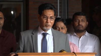 প্রধানমন্ত্রী তার সুবিধামতো সময়ে ভারতে যাবেন: চিফ হুইপ