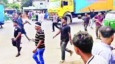পটুয়াখালীসহ ৫ জেলায় সংঘর্ষ, আহত শতাধিক
