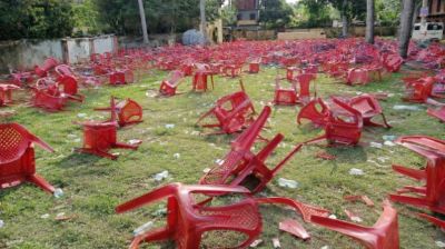 রাজশাহীতে বিএনপির প্রতিষ্ঠাবার্ষিকীর অনুষ্ঠানে বক্তব্য না দিতে দেওয়ায় চেয়ার ছোড়াছুড়ি