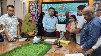 ভাতার টাকা কেটে অডিট কর্মকর্তাদের নাশতা