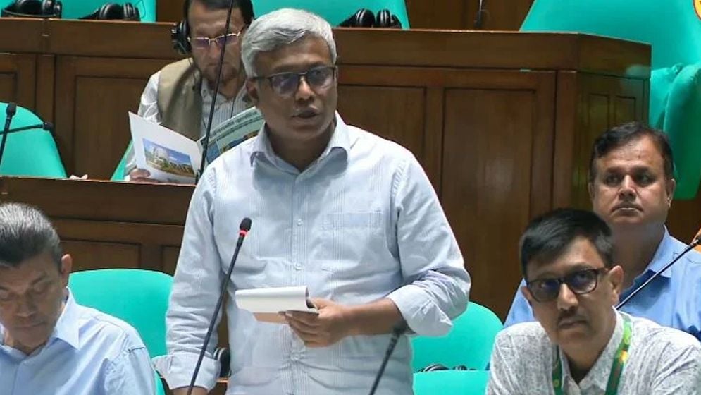 ১৫ দিনের মধ্যে বিদ্যুৎ পরিস্থিতির উন্নতি হবে, আশাবাদী প্রতিমন্ত্রী অমিত
