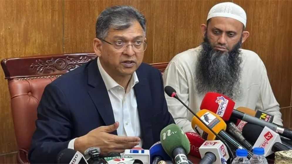 ২০২৫ সালের তুলনায় দেশের আইনশৃঙ্খলা পরিস্থিতি ভালো: স্বরাষ্ট্রমন্ত্রী