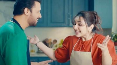ঝড় তুলল আতিফ-ইউমনার ‘হান ইশক মে’ গানের ভিডিও