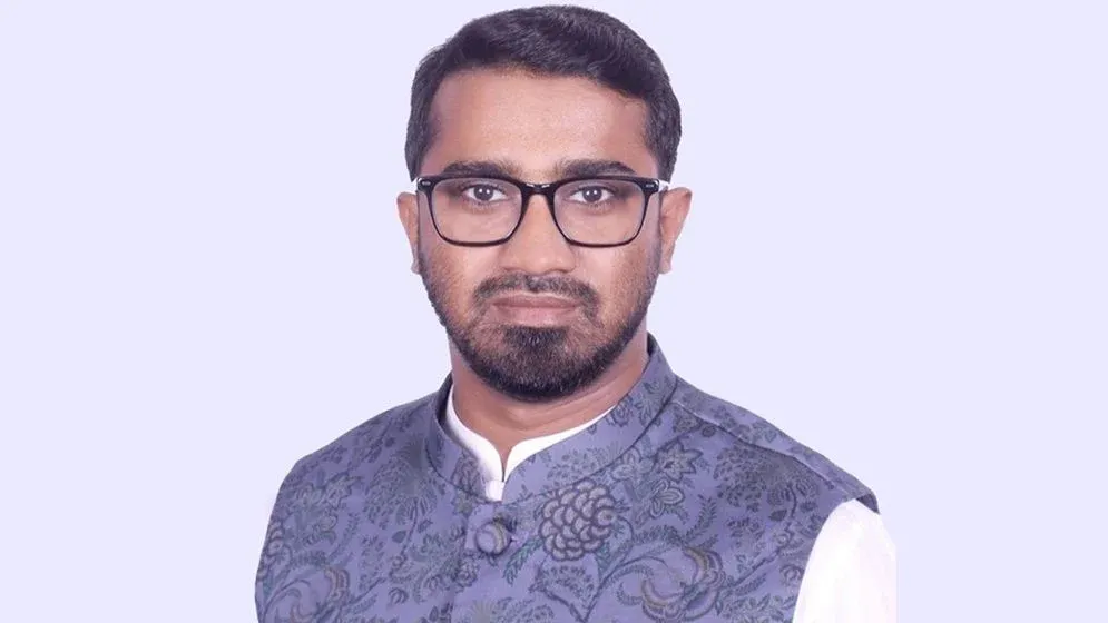 বিদ্যুৎ বিল নিয়ে ক্ষোভ ঝাড়া যুবককে নিয়ে যা বললেন রাশেদ খান