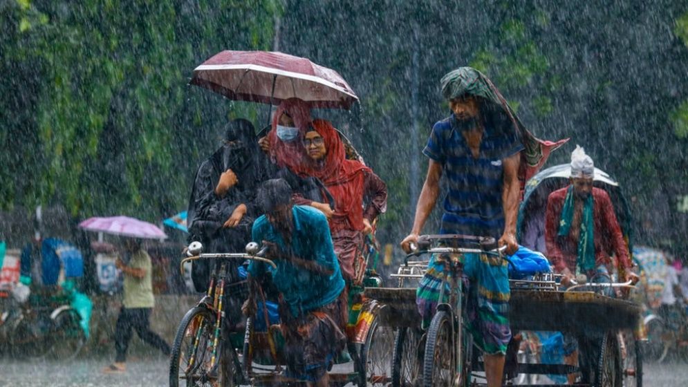 সারা দেশে বৃষ্টির আভাস