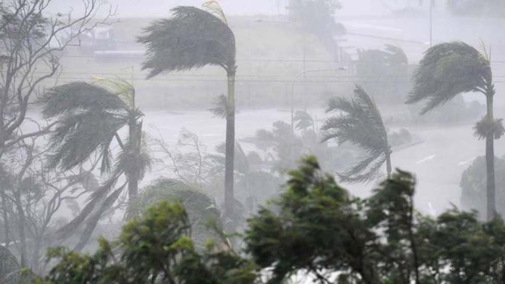১২ জেলায় ৬০ কিমি বেগে ঝড়সহ বৃষ্টির আভাস