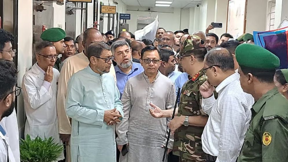দেশের প্রতিটি সরকারি হাসপাতালকে দালালমুক্ত করা হবে: স্বাস্থ্যমন্ত্রী