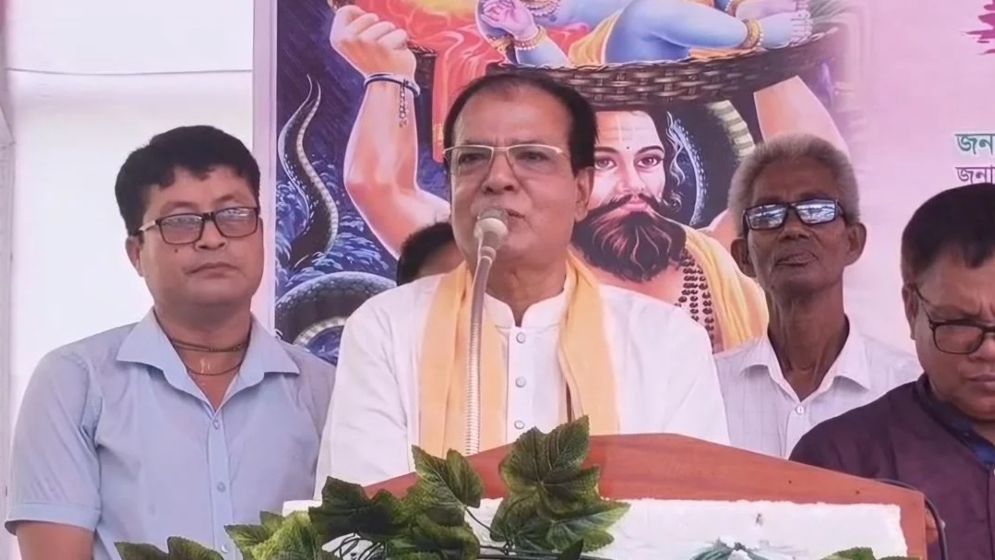 বাংলাদেশে সব ধর্মের মানুষের সমান অধিকার থাকতে হবে: ত্রাণমন্ত্রী