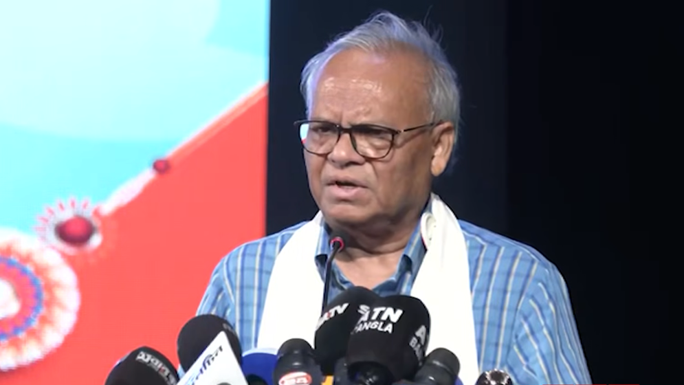 রাজপথে হুমকি নয়, গ্যাস-বিদ্যুৎ নিয়ে পরামর্শ দিন: রিজভী