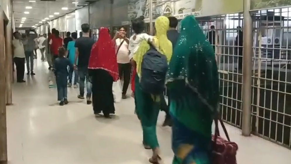 জকিগঞ্জে নিজ বাড়ি থেকে মা-মেয়ের ঝুলন্ত লাশ উদ্ধার