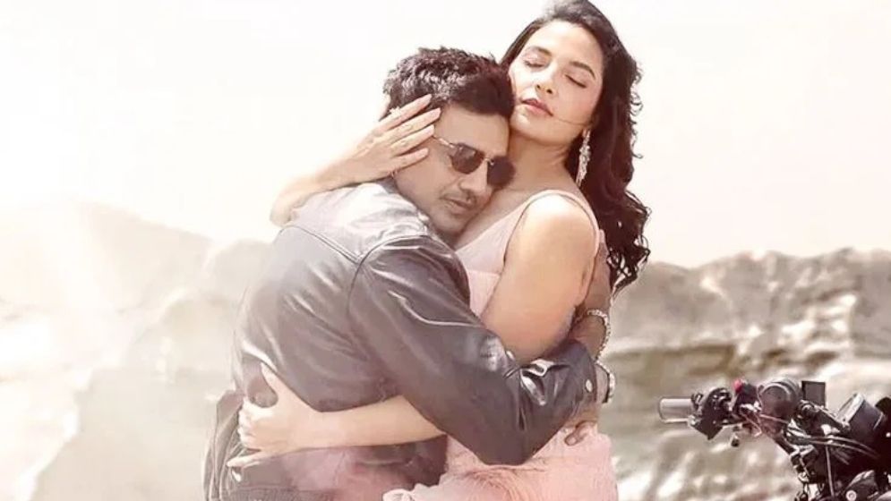 লাদাখের সড়কে রোম্যান্সে ডুব দেব-শুভশ্রীর