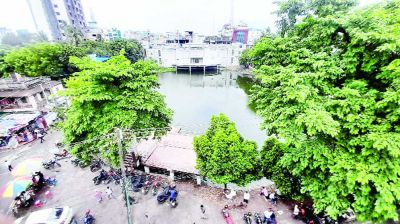 সাঁকোর জনপদেই এখন পানির হাহাকার