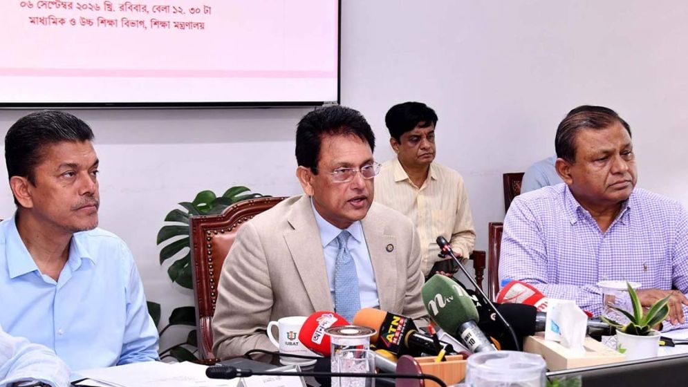পে-স্কেল নিয়ে শিক্ষকদের সুখবর দিলেন মন্ত্রী