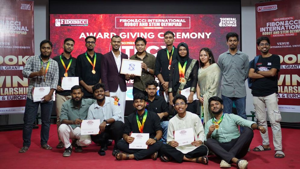 ফিবোনাচ্চি অলিম্পিয়াডে সোনারগাঁও ইউনিভার্সিটির তিনটি জাতীয় পদক অর্জন