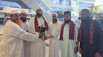ভূমিধসে ক্ষতিগ্রস্তদের পাশে দাঁড়াতে নেপাল গেছেন মামুনুল হক