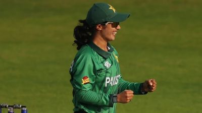 পাকিস্তানের ছেলেরাও যা কখনো পারেননি, সে কীর্তি গড়ে দেখালেন নারী ক্রিকেটার