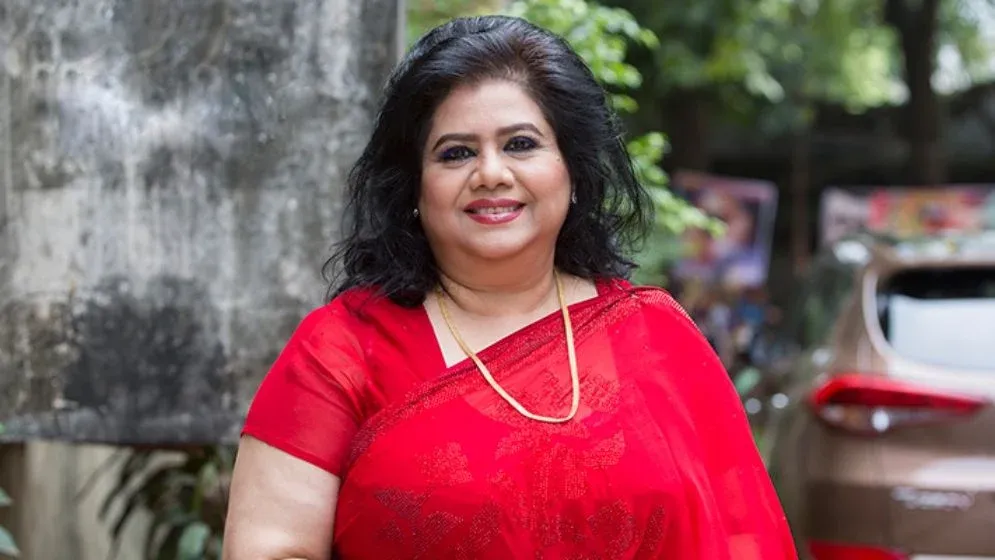 ‘রুনা লায়লার মৃত্যুর গুজব’ যা বললেন তার মেয়ে