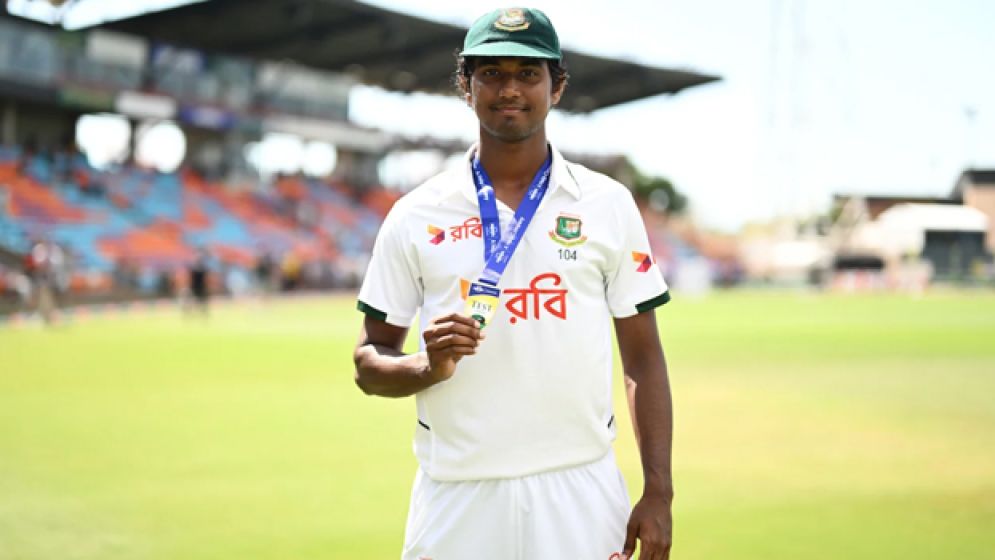 আইসিসির মাস সেরার লড়াইয়ে হাসান মাহমুদ