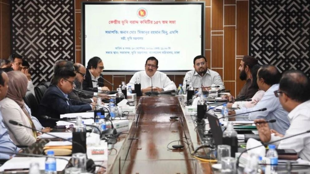 সরকারি স্বার্থ সংরক্ষণ ও সুষম ভূমি ব্যবহারে সর্বোচ্চ গুরুত্ব দিচ্ছে সরকার: ভূমিমন্ত্রী