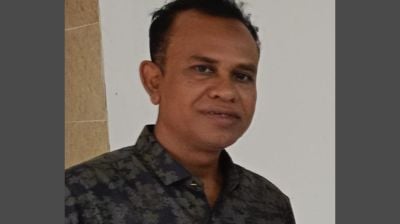 টুঙ্গিপাড়ায় সেই শিক্ষককে পাঠদান থেকে অব্যাহতি, তদন্ত কমিটি গঠন