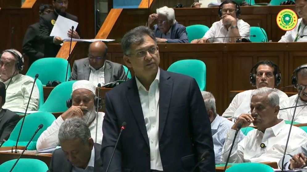 বিডিআর বিদ্রোহে সাজা নিয়ে সংসদকে যা জানালেন স্বরাষ্ট্রমন্ত্রী