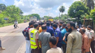 গৌরনদীতে পৃথক দুর্ঘটনায় প্রাণ গেল ২ বাইক আরোহীর